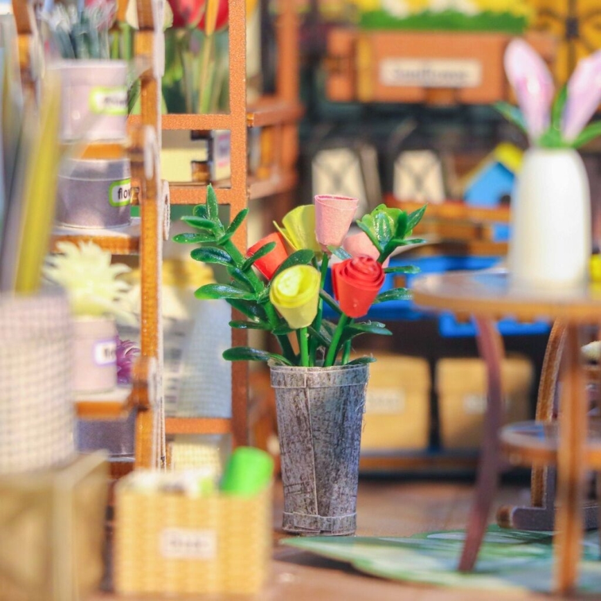 2Kids Играчки - Миниатюрен градински къщичка 2xAAA