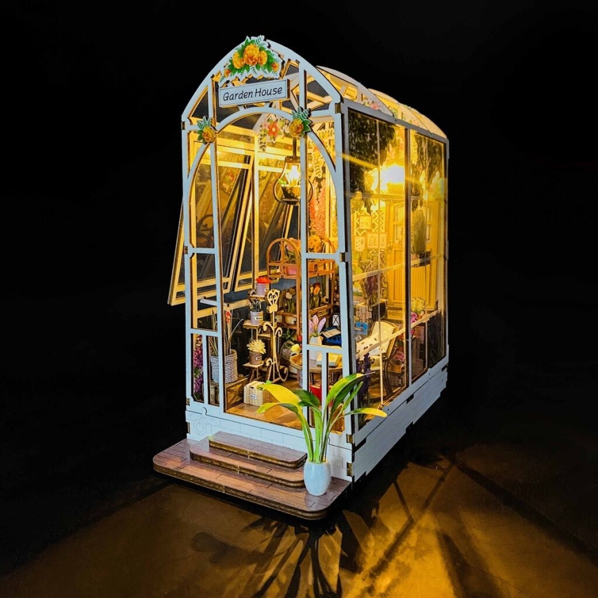 2Kids Играчки - Миниатюрен градински къщичка 2xAAA