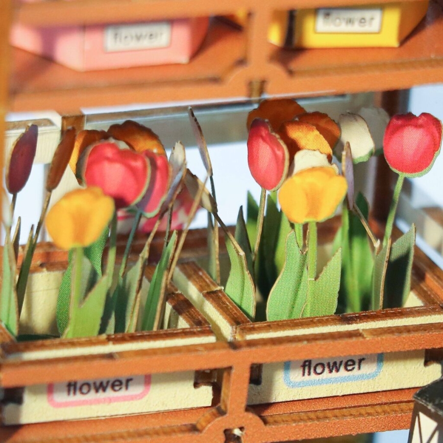 2Kids Играчки - Миниатюрен градински къщичка 2xAAA