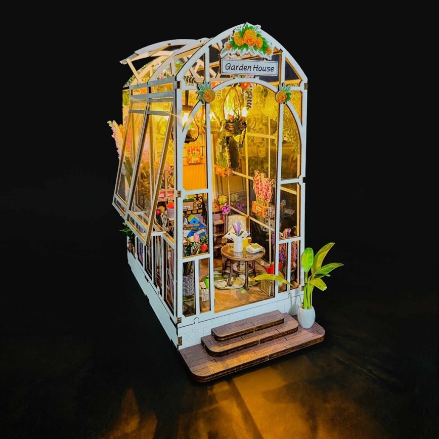 2Kids Toys - Миниатюрна къща Garden house 2xAAA