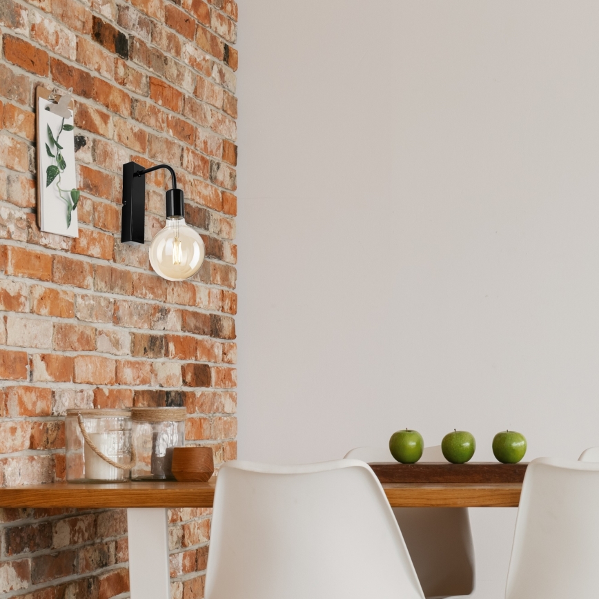 Аплик ASTRID 1xE27/60W/230V лъскаво черен