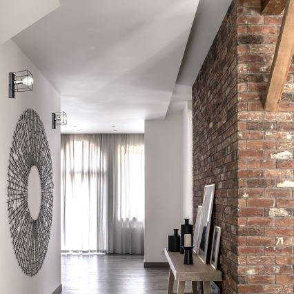 Аплик MIKA 1xE27/60W/230V черен/лъскав хром