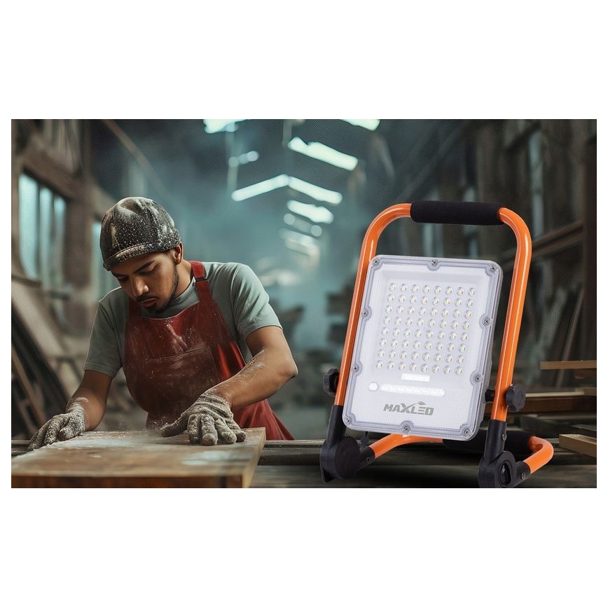 LED презареждаем прожектор със стойка с регулируема яркост LED/50W/3,2V 4500K 5000 mAh IP65 оранжев