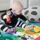 Baby Einstein - Детско одеяло за игра CATERPILLAR&FRIENDS