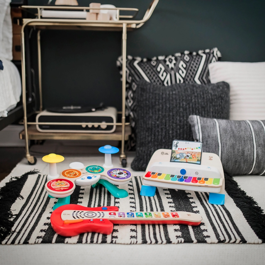 Baby Einstein - Дървена музикална играчка MAGIC TOUCH китара 3xAA