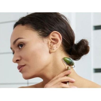 Beper - масажен ролер и нефритов камък Gua Sha