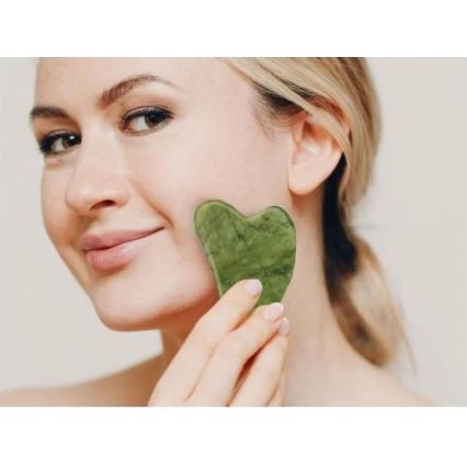 Beper - масажен ролер и нефритов камък Gua Sha