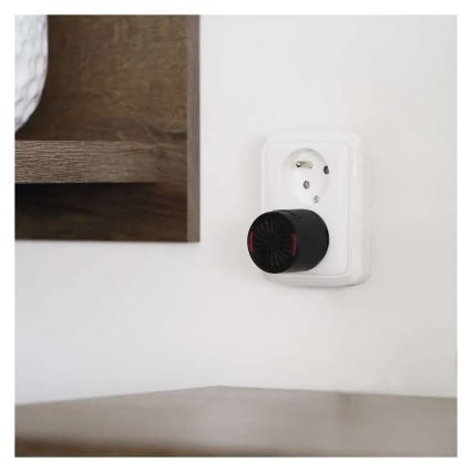 Безжичен звънец за контакт 230V + 1xCR2032 черен