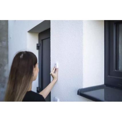 Безжичен звънец за контакт 230V + 1xCR2032 IP44 бял