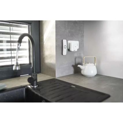 Безжичен звънец за контакт 230V IP44 бял