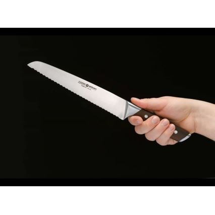 Böker - Кухненски нож за печива FORGE WOOD 22 см, клен