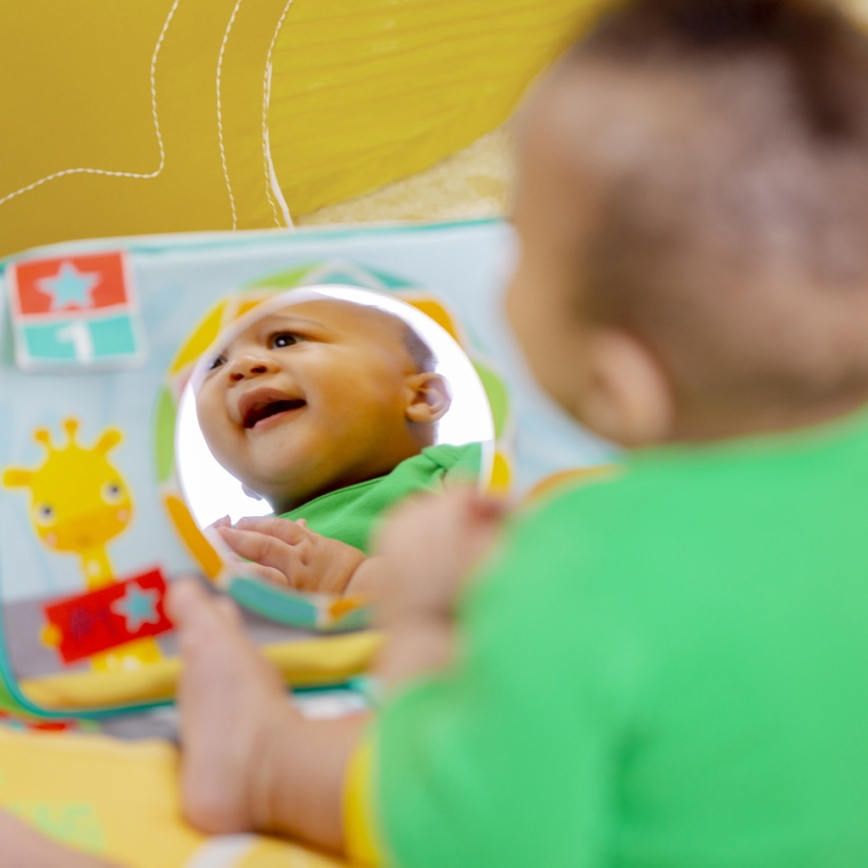 Bright Starts - Детска игрална постелка OBALL GRIP & KICK 3xAA