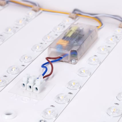 Brilagi - Димируемо LED таванно осветително тяло PILANA LED/60W/230V 3000-6500K дъб/бял 56x56 см + дистанционно управление