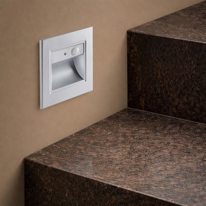 Brilagi - LED стълбищно осветително тяло със сензор STEP LIGHT LED/1,5W/230V IP44 сребристо