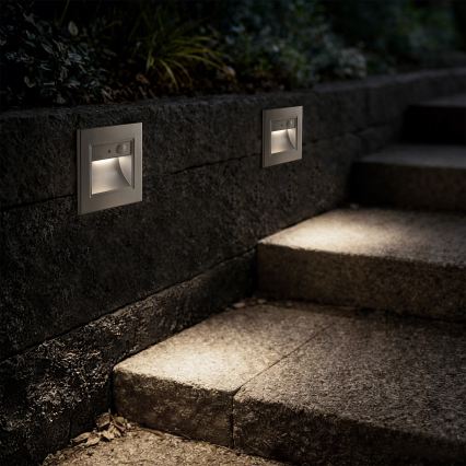 Brilagi - LED стълбищно осветително тяло със сензор STEP LIGHT LED/1,5W/230V IP44 сребристо