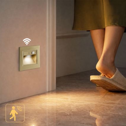 Brilagi - LED осветително тяло за стълбище със сензор STEP LIGHT LED/1,5W/230V IP44 златисто