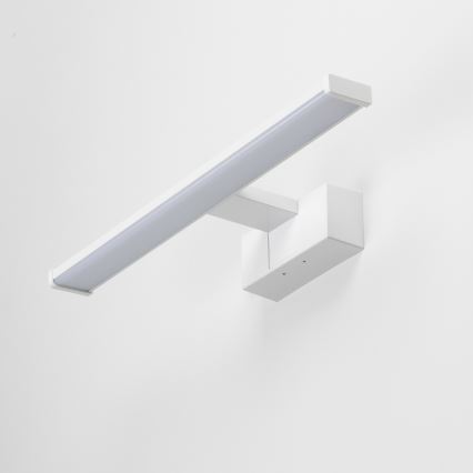 Brilagi - LED осветление за огледало в банята 3 в 1 VESTRA LED/8W/230V 40 cm IP44 бяло