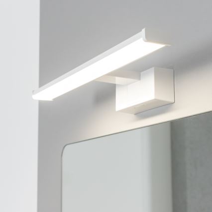 Brilagi - LED осветление за огледало в банята 3 в 1 VESTRA LED/8W/230V 40 cm IP44 бяло