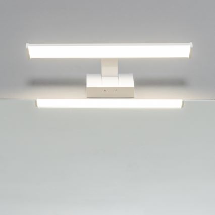 Brilagi - LED осветление за огледало в банята 3 в 1 VESTRA LED/8W/230V 40 cm IP44 бяло