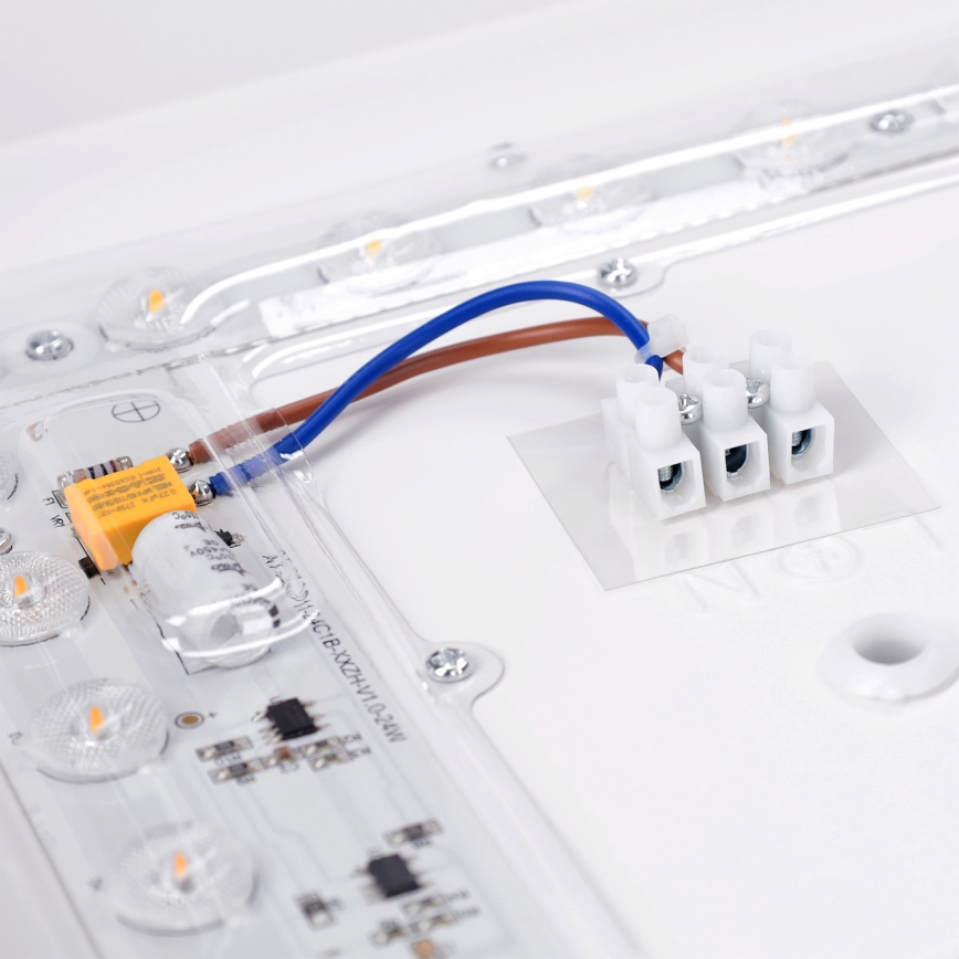 Brilagi - LED плафон PILANA LED/24W/230V дъб/бяло 32x32 cm