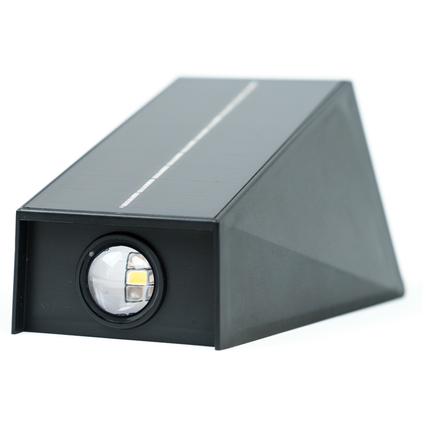 Brilagi - LED Соларен аплик PYRAMID LED/2W/3,2V 1300 mAh IP54