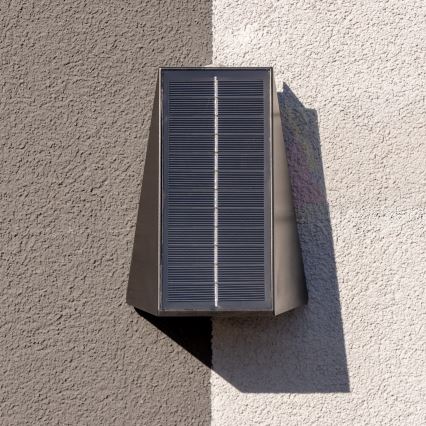 Brilagi - LED Соларен аплик PYRAMID LED/2W/3,2V 1300 mAh IP54