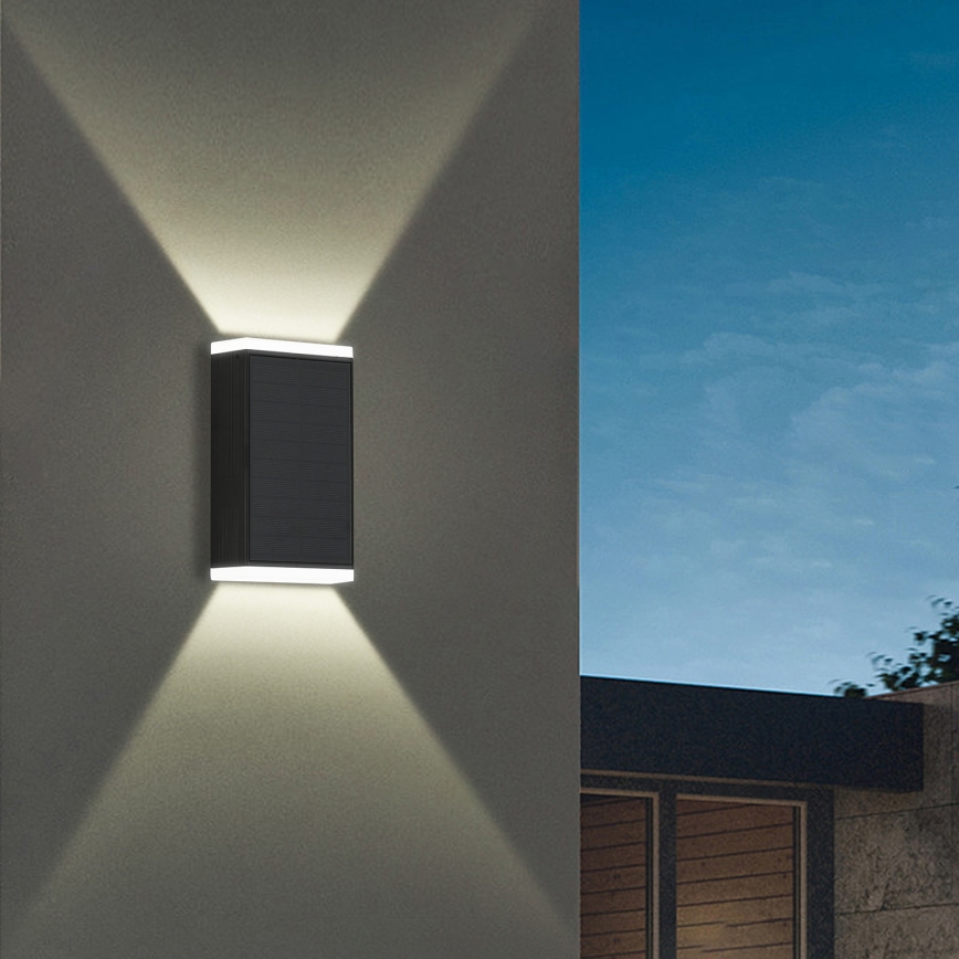 Brilagi - LED соларен стенен осветител SUN GUARD LED/2W/3,7V 2000 mAh IP45