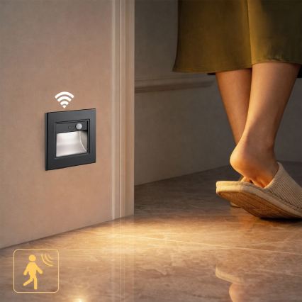 Brilagi - LED осветително тяло за стълби със сензор STEP LIGHT LED/1,5W/230V IP44 черно