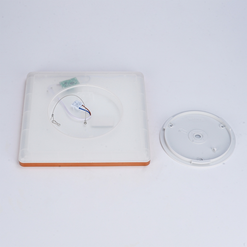 Brilagi - LED таванно осветително тяло за баня ULTRA SLIM LED/18W/230V 30x30 cm розово злато IP54