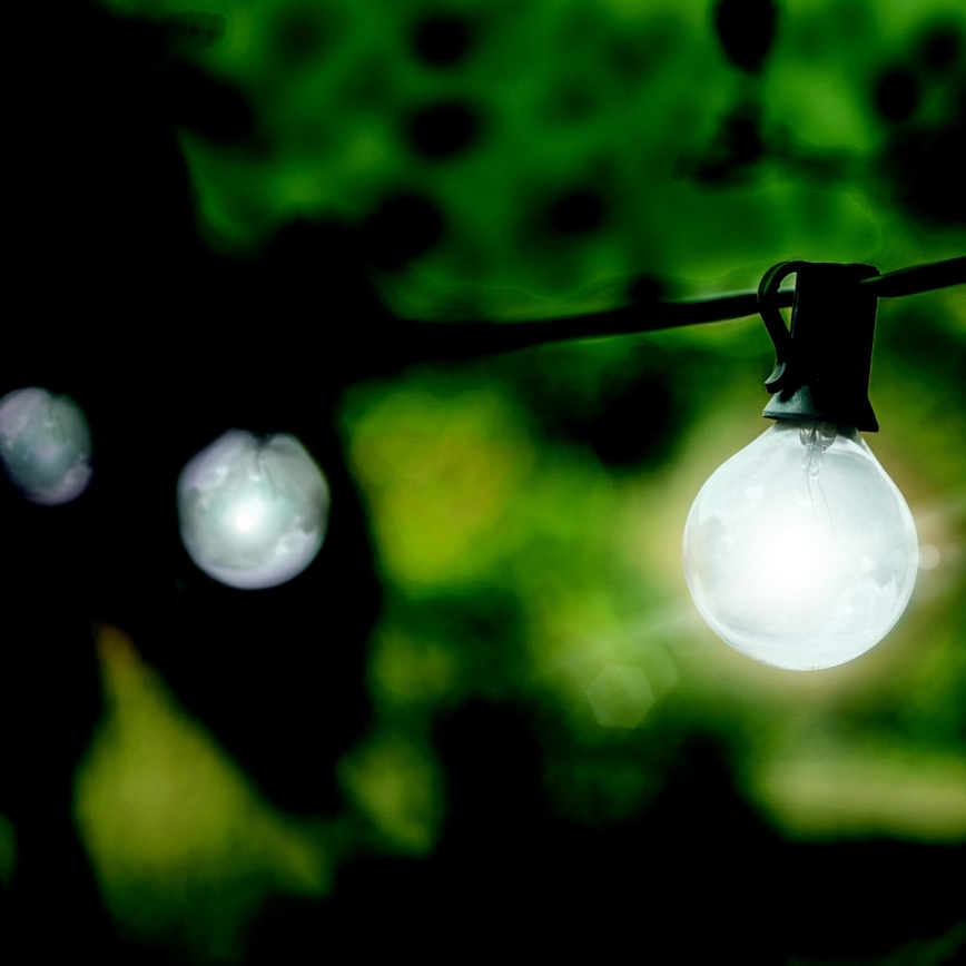 Brilagi - LED външна декоративна гирлянда GIRLANDA 25xE12/0,8W/230V 20m IP44 студено бяло