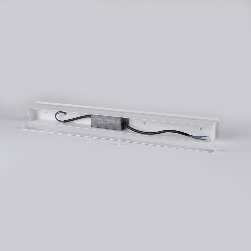 Brilagi - LED външно стенно осветително тяло LINEAR LED/8W/230V 3000K IP65 30 см бяло CRI 90