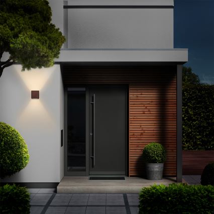 Brilagi - LED външно стенно осветително тяло CUBE LED/6W/230V кафяво IP54