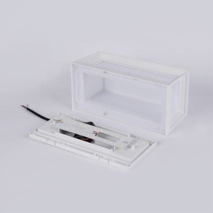 Brilagi - Външно стенно LED осветително тяло PARKER LED/12W/230V 3000/4500/6000K бяло IP44