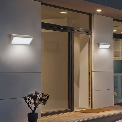 Brilagi - LED външен стенен осветител със сензор TRIANGLE LED/20W/230V сив IP65