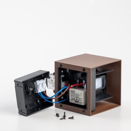 BRILAGI - LED външно стенно осветително тяло със сензор CUBE LED/6W/230V, кафяво, IP65