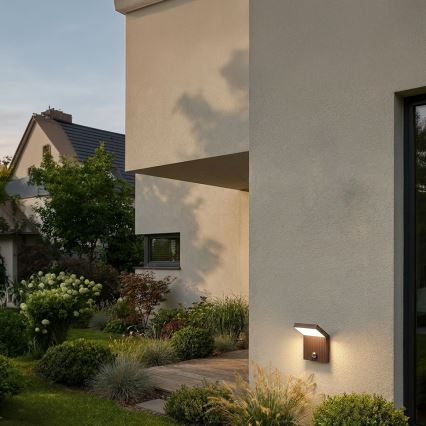 Brilagi - LED външно стенно осветително тяло със сензор RIANO LED/8W/230V кафяво IP65