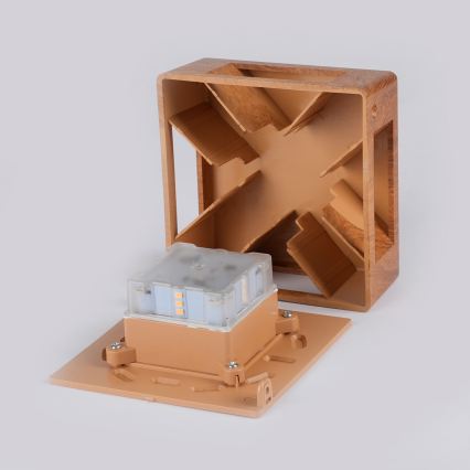 Brilagi - QUADRAY LED външно стенно осветително тяло 6W/230V, дървесен декор, IP54