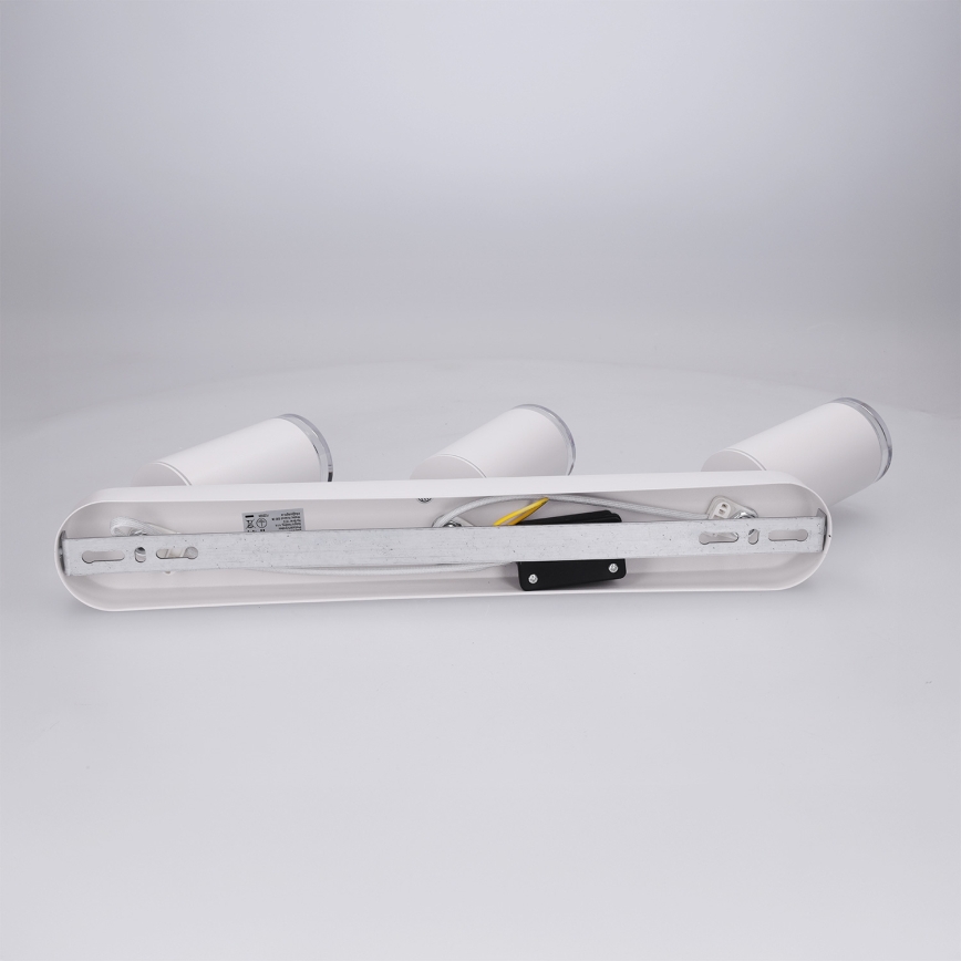 Brilagi - Спот за баня SELE 3xGU10/30W/230V IP44 бял