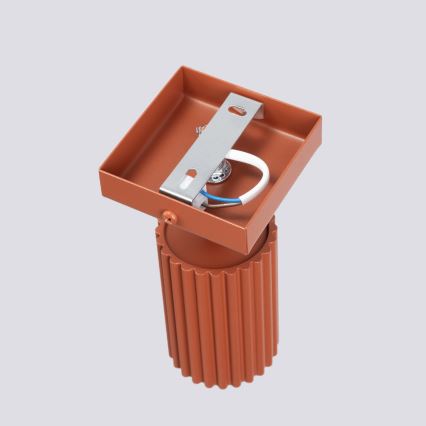 Brilagi - Стенно насочваемо спот осветително тяло CRESTO 1xGU10/10W/230V червено