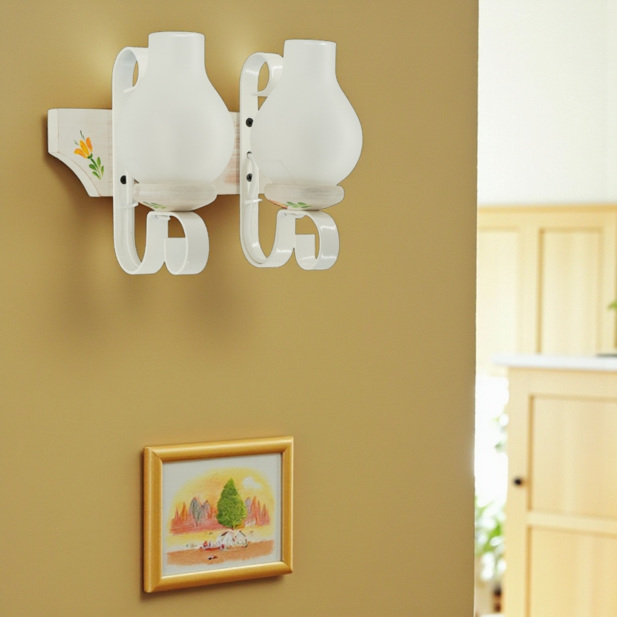 Brilagi - Стенно осветително тяло QUEEN 2xE14/40W/230V бук/кремаво