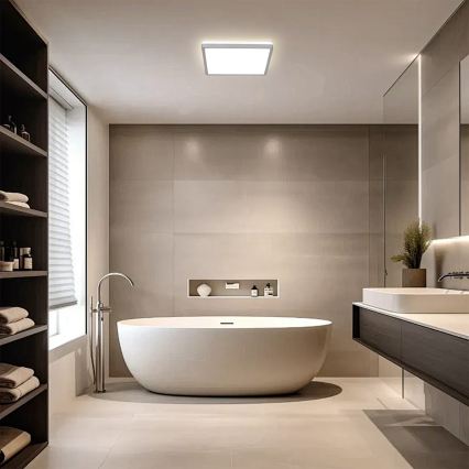 Brilagi - LED таванно осветително тяло за баня ULTRA SLIM LED/18W/230V 30x30 cm сребристо IP54