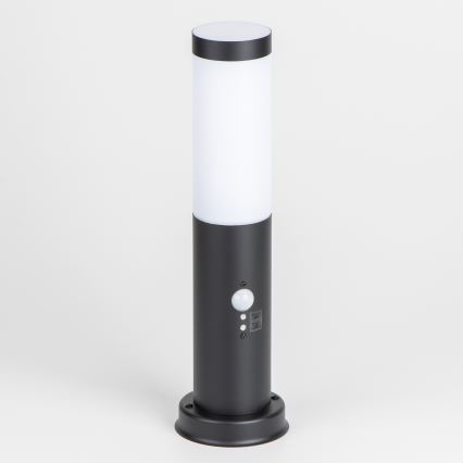 Brilagi - Външна лампа NOVA със сензор 1xE27/15W/230V 40 cm IP44 черна