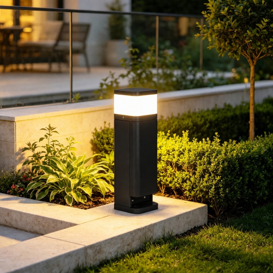 BRILAGI - Външна лампа с 2 SCHUKO гнезда PILLAR 1xG9/11W/230V IP44 черна
