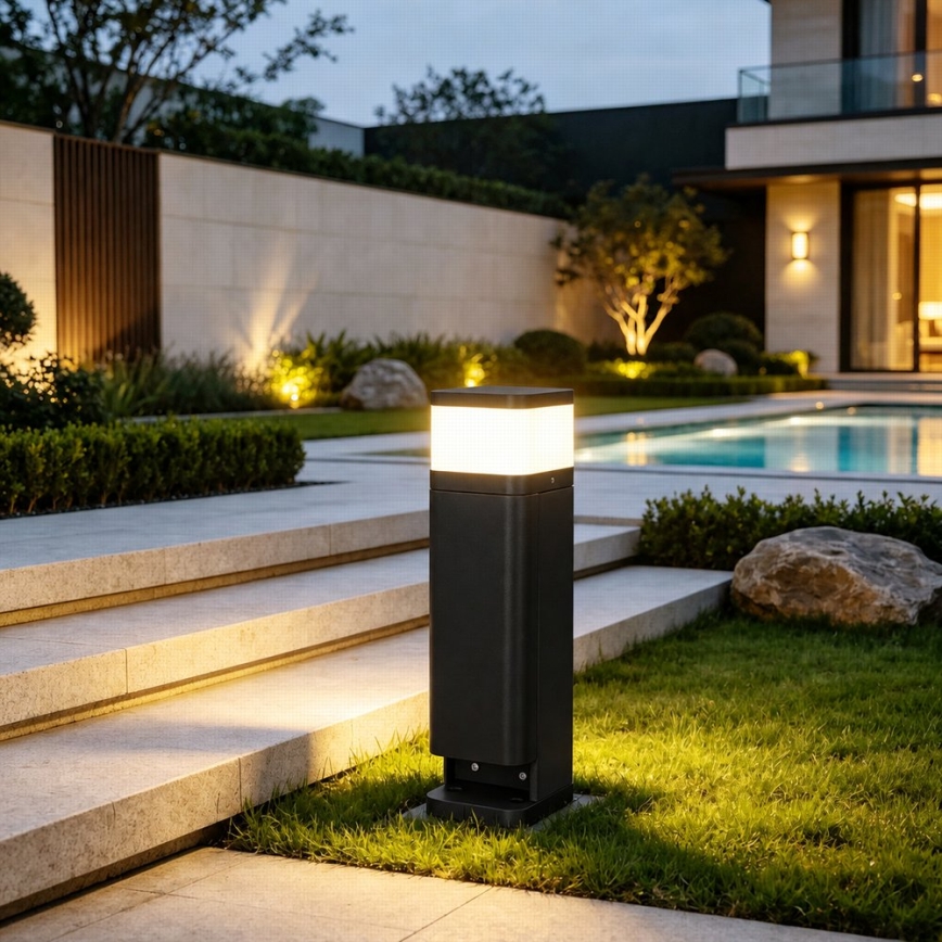BRILAGI - Външна лампа с 2 SCHUKO гнезда PILLAR 1xG9/11W/230V IP44 черна