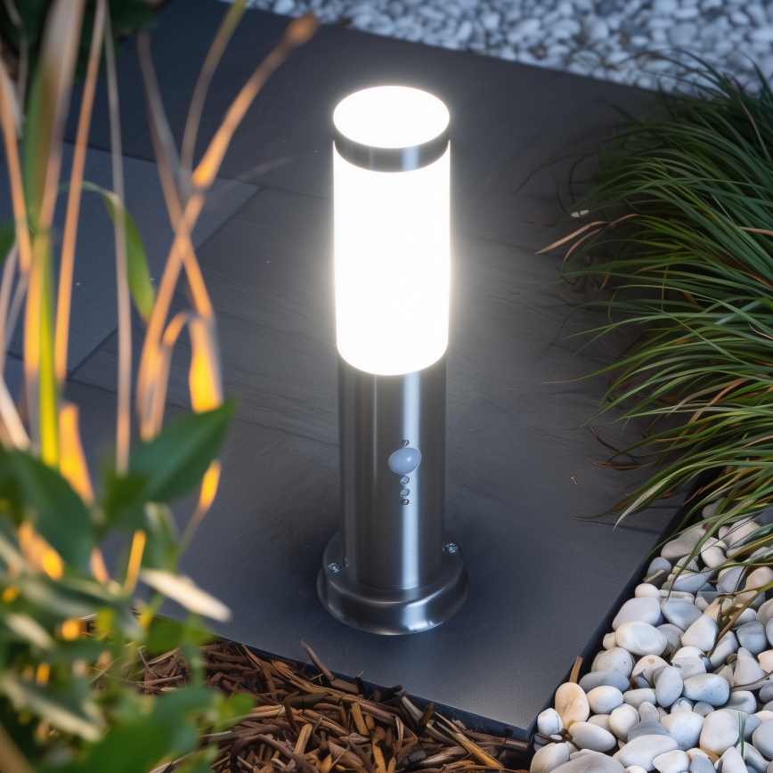 Brilagi - Външна лампа със сензор NOVA 1xE27/15W/230V 40 см IP44 матов хром