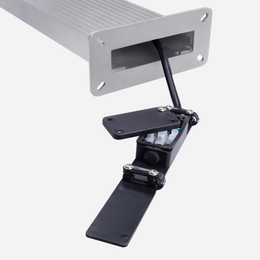 Brilagi - LED външна лампа със сензор RIANO LED/8W/230V сребриста IP65