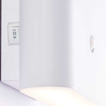 Brilliant - LED Екстериорен акумулаторен аплик със сензор XINO LED/3W/5V IP44 бял