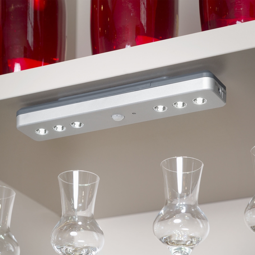 Briloner - LED Лампа за ориентация с сензор LERO LED/0,48W/6xAAA