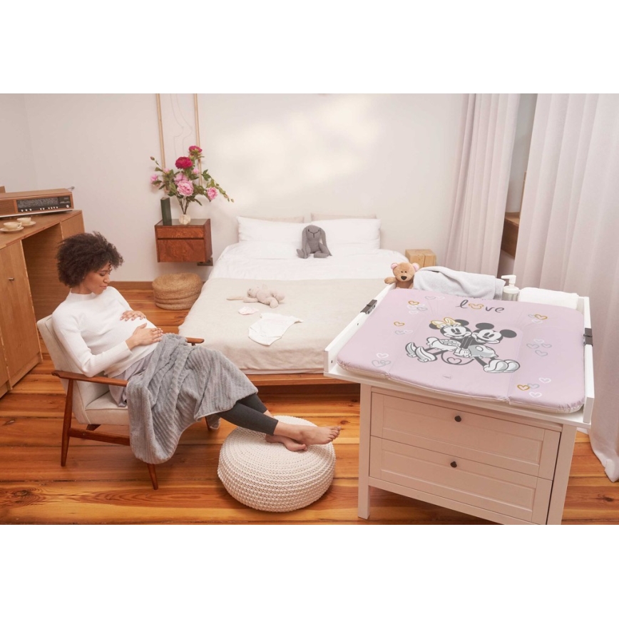 CebaBaby - Подложка за повиване триъгълна DISNEY 75x72 см розова