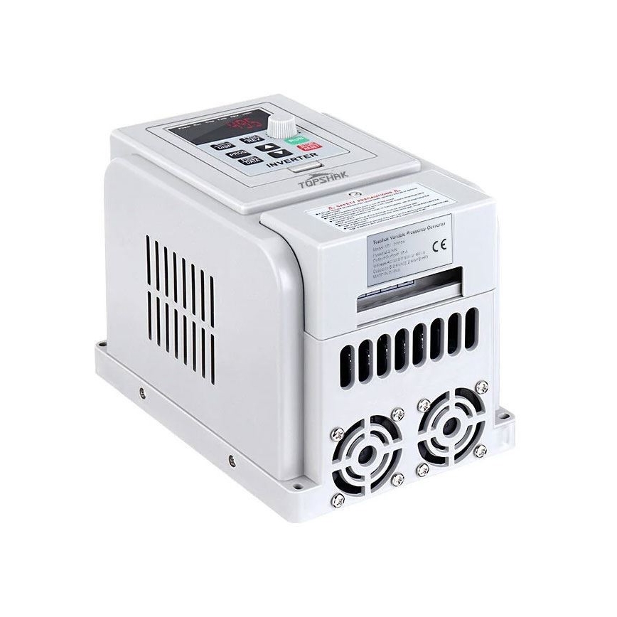 Честотен конвертор за трифазни двигатели 230V/12A